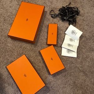 Empty Hermès box x4